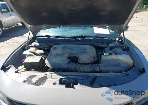 2017 Dodge Charger Se Rwd z USA, uszkodzony, nr VIN 2C3CDXBG4HH525286